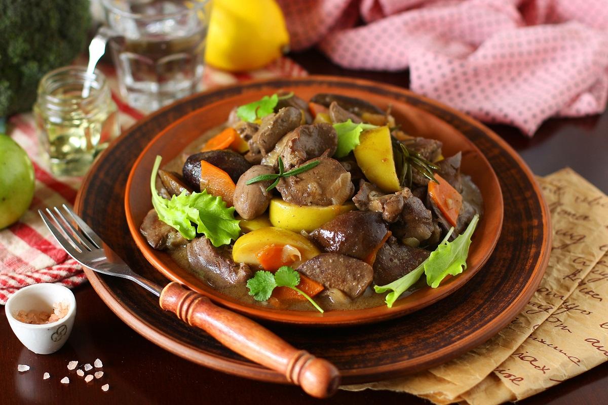 Рецепт куриной печени с яблоками и луком Рецепт куриной печени с яблоками и луком
